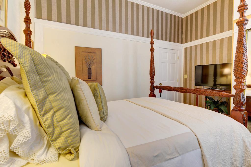 The St. Mary'S Inn, Bed And Breakfast Colorado Springs Extérieur photo