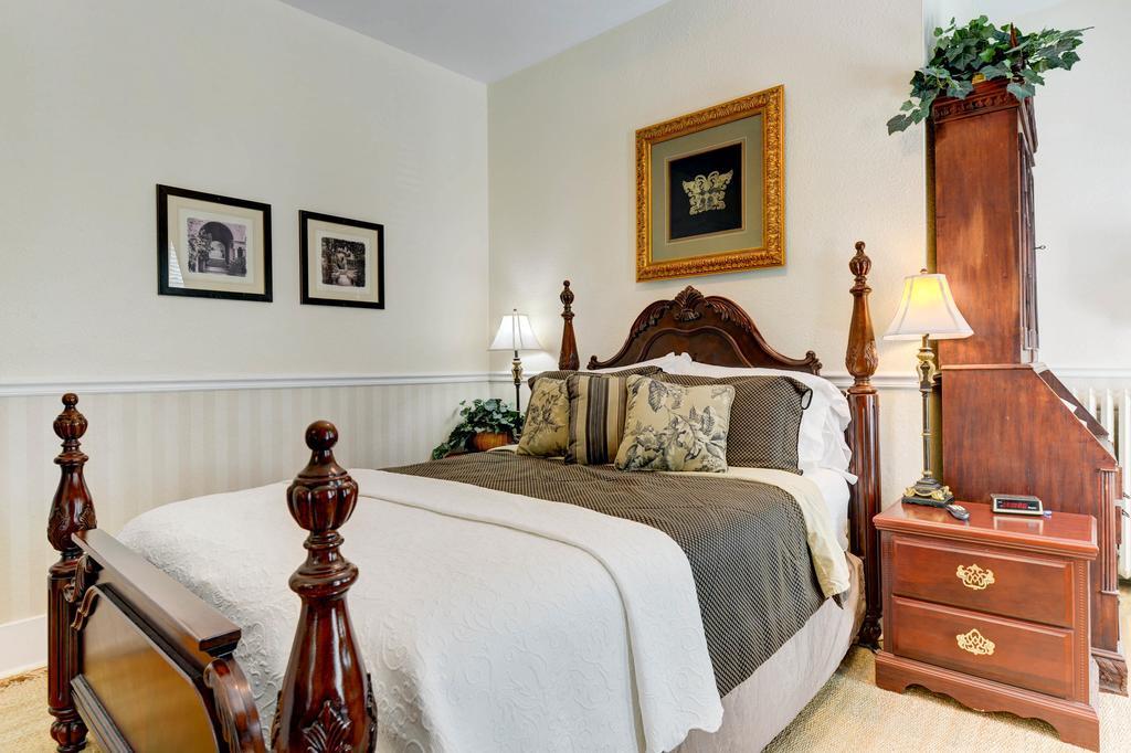 The St. Mary'S Inn, Bed And Breakfast Colorado Springs Extérieur photo